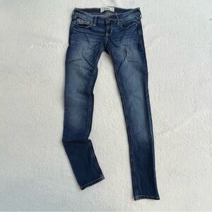 Hollister 26x31 3 Junior Mid Rise Dark Blue Super Skinny Jeans Long